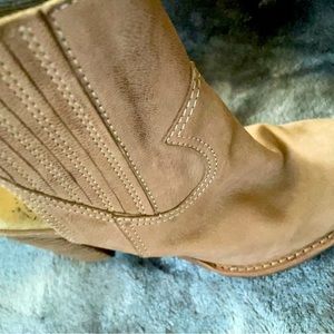 Dolce Vita leather sling back sandals